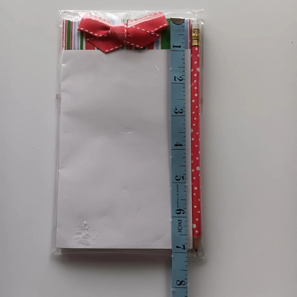 NEW Notepads Bundle of 3, Tall with Magnet, Gratitude Challenge, Talbots